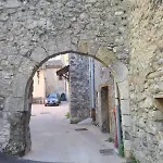 Le De La Baume