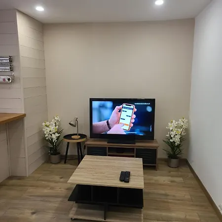 Le De La Baume Apartment