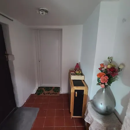 Le De La Baume Apartment *