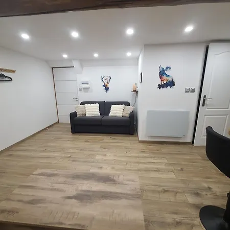 Le De La Baume Apartmán